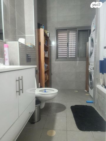 דירת גן, יוסף בורג, נווה זאב, נאות אילן, באר שבע