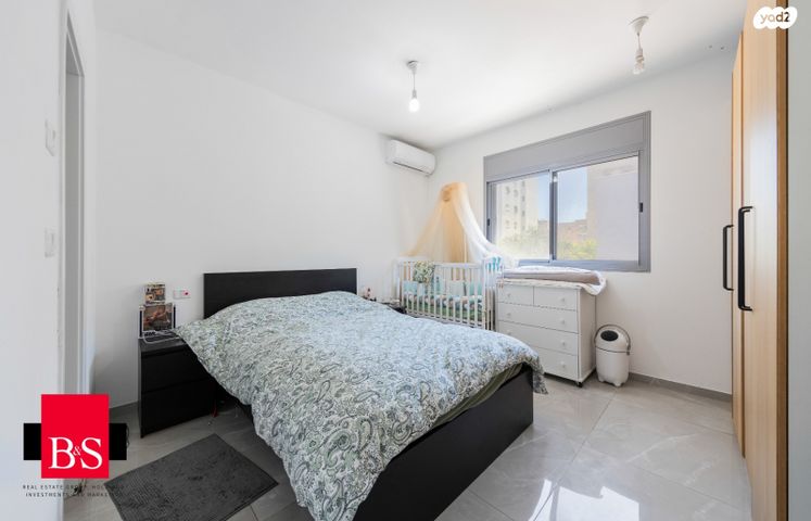 דו משפחתי, הרב ז. גולד 17, נאות גנים, נתניה