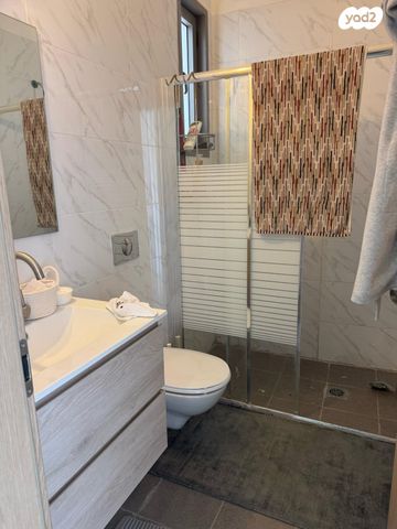 דירה, גרשון אבנר, ירושלים