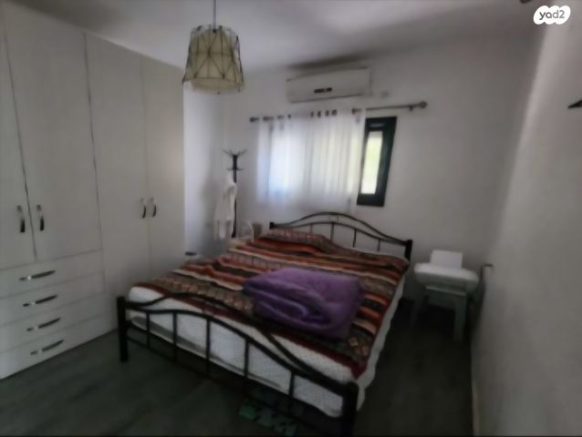 דירה, פרופ' איינשטיין, ב' / צפון מערב העיר, רחובות