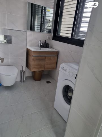 דירה, ישראל בן ציון, דרום מערב ותיק, בת ים