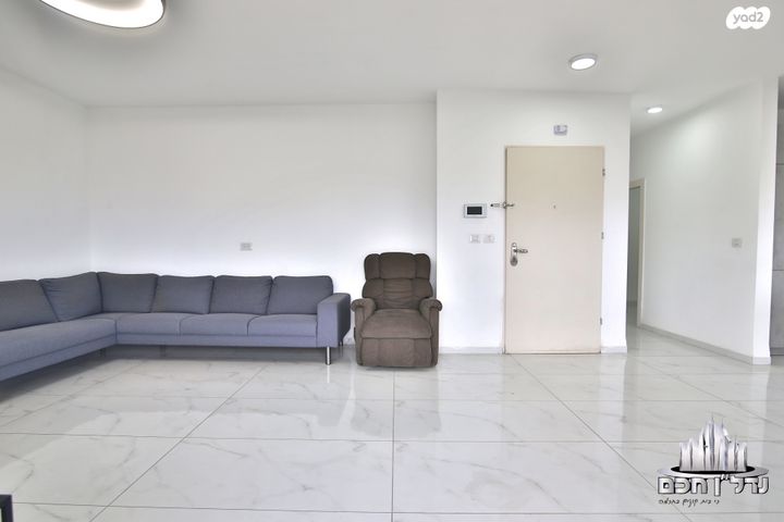 דירה, שדרות המגינים, מרכז העיר, קרית אתא