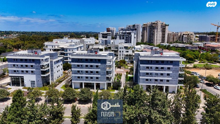 דירה, הרצליה