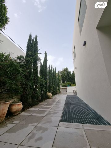 בית פרטי/ קוטג', הרצליה פיתוח, הרצליה