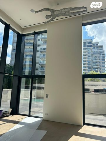 דירת גן, אבשלום חביב, רמת אביב ג', תל אביב יפו