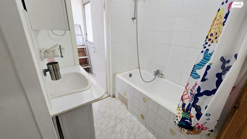 דירה, מורד הגיא, כרמיאל