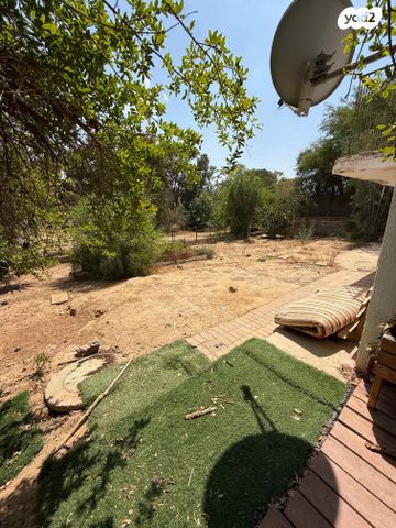 דירת גן, עין זיק 12, שאר העיר, מיתר / כרמית