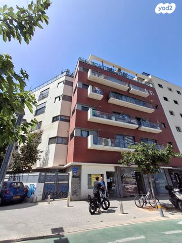 דופלקס, דרך מנחם בגין, תל אביב יפו