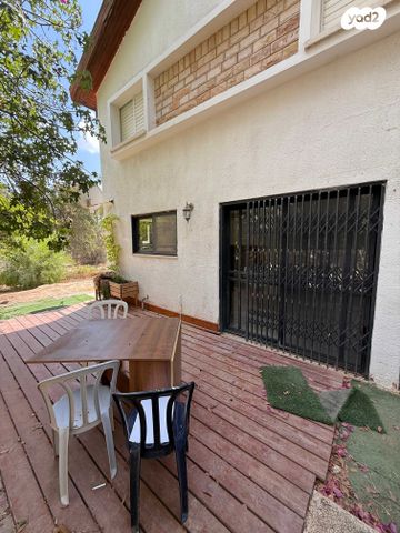 דירת גן, עין זיק 12, שאר העיר, מיתר / כרמית