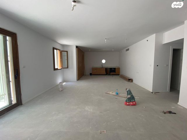 דירת גן, כרם התימנים, תל אביב יפו