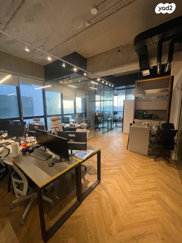 משרדים, רעננה