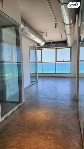 נמל תל אביב 