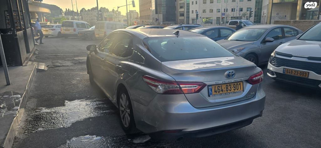 מודעת רכב טויוטה קאמרי