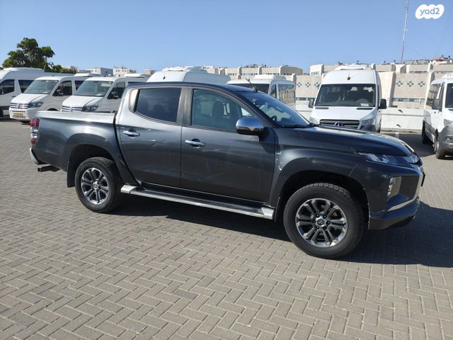 מודעת רכב מיצובישי טרייטון / L200