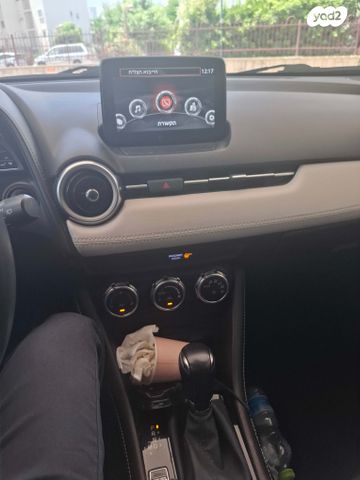 מודעת רכב מאזדה CX-3