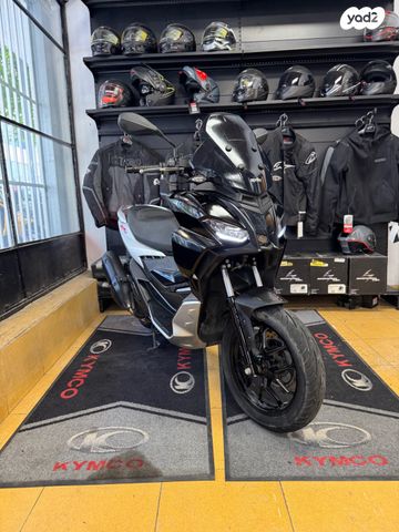 אפריליה SR GT 200