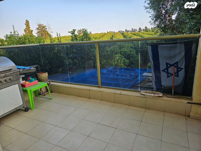 דירה, שדרות בגין 85, נוף הדר, כפר יונה