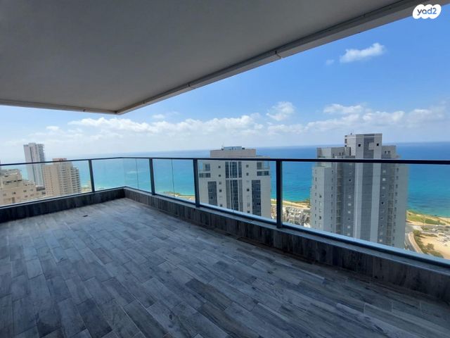 אמנון ליפקין שחק 1