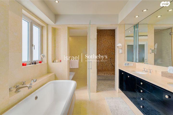 גג/ פנטהאוז, יפת, עג'מי, גבעת העליה, תל אביב יפו