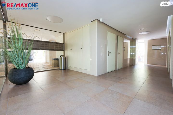 דירה, סוקולוב 20, ארלוזורוב, כפר סבא