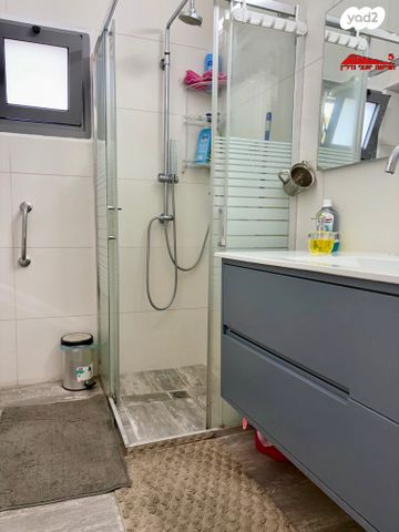 דירה, שמואל שרירא, רביבים, גני ראשון, ראשון לציון