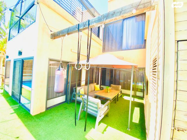 בית פרטי/ קוטג', גן יבנה