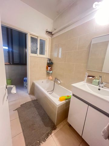 דירה, גוש עציון, הל"ה, גבעתיים