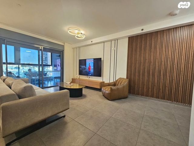 דירה, משה לוי 21, נאות שמיר, רמלה