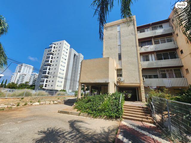 דירה, אצ"ל, טירת כרמל