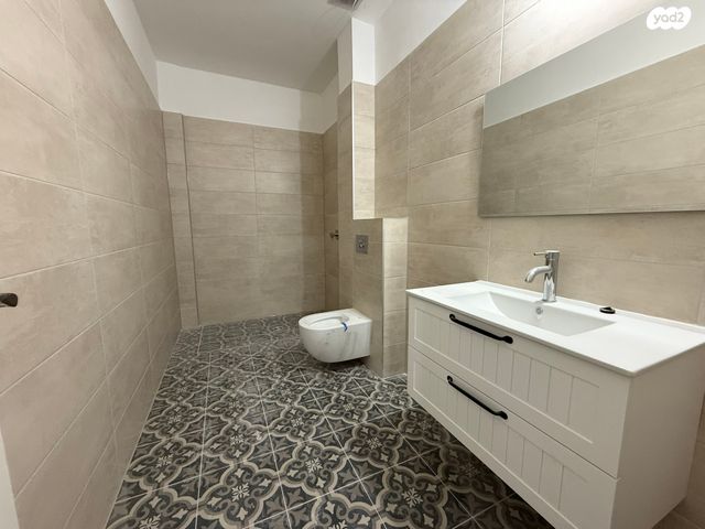 גג/ פנטהאוז, כרמי הנדיב, אחוזת רוטנר, קרית מלאכי