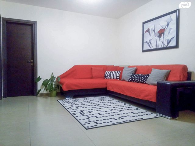 דו משפחתי, יבנאל 3, אפק, קצרין