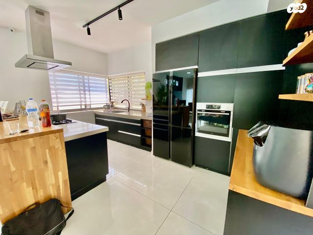 בית פרטי/ קוטג', גן יבנה