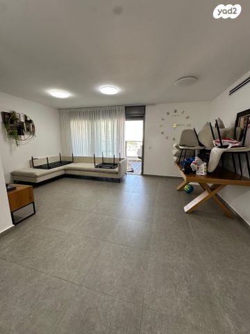 דירה, התאנה, כרמי הנדיב, אחוזת רוטנר, קרית מלאכי