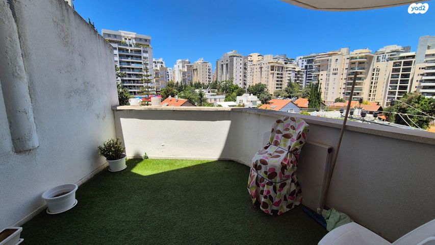 דירה, מגדיאל, הוד השרון