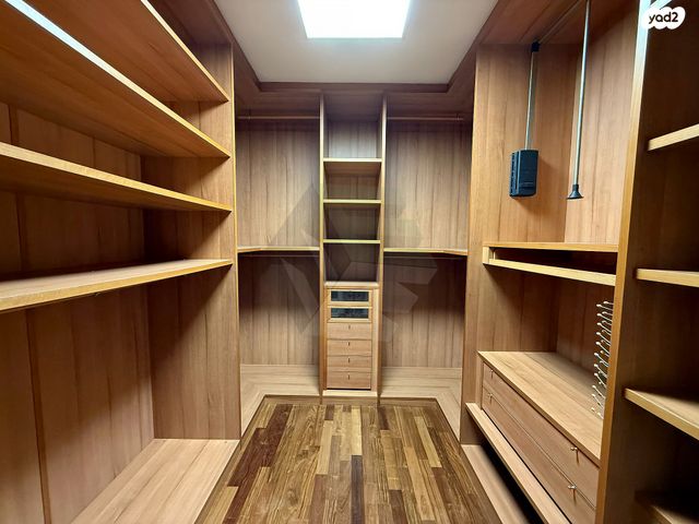 גג/ פנטהאוז, אזורי חן, גימל החדשה, תל אביב יפו