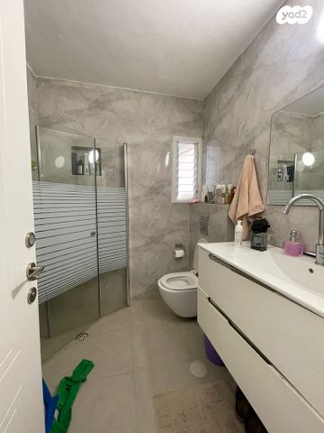 דירה, ברק, בן גוריון, לוד