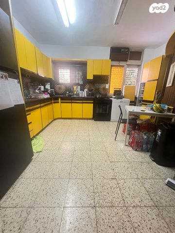 דירה, גוש עציון, הל"ה, גבעתיים