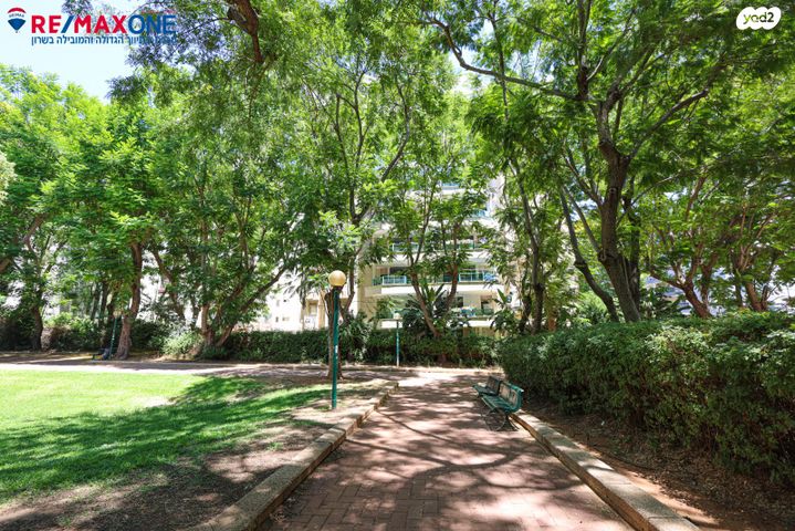 דירה, סוקולוב 20, ארלוזורוב, כפר סבא