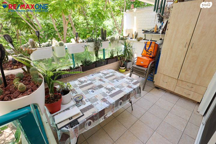 דירה, סוקולוב 20, ארלוזורוב, כפר סבא