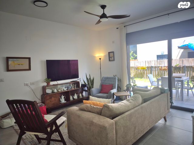 דירת גן, קרית טבעון