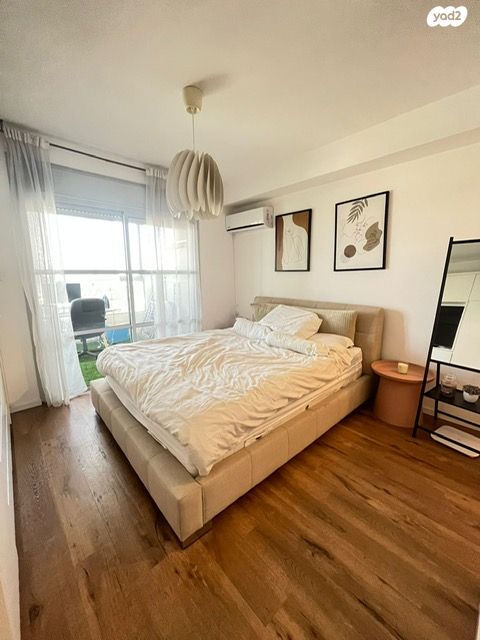 דירה, תל מונד