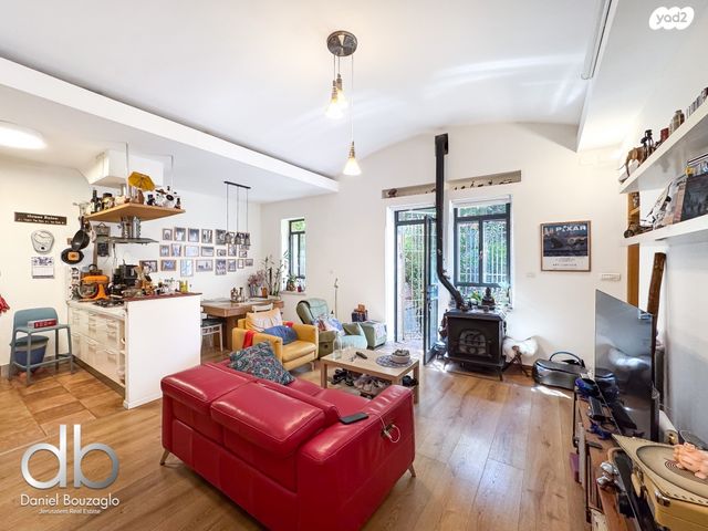 דירת גן, טלביה, קוממיות, ירושלים