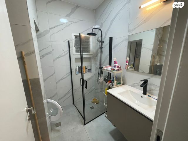 דירה, חביבה רייק, לב העיר, בת ים