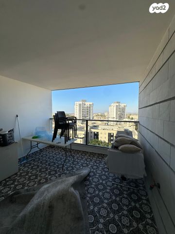 דירה, התאנה, כרמי הנדיב, אחוזת רוטנר, קרית מלאכי