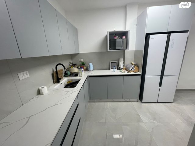 דירה, חביבה רייק, לב העיר, בת ים