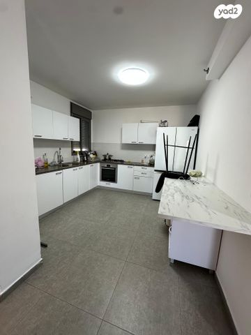 דירה, התאנה, כרמי הנדיב, אחוזת רוטנר, קרית מלאכי