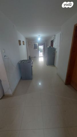 דו משפחתי, מרכז העיר, בית שאן