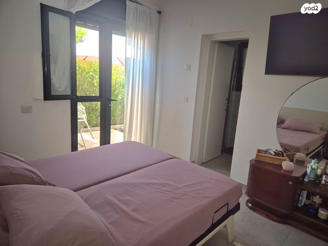 דירת גן, קרית טבעון