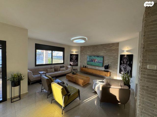 בית פרטי/ קוטג', קורא הדורות, נאות לון, באר שבע