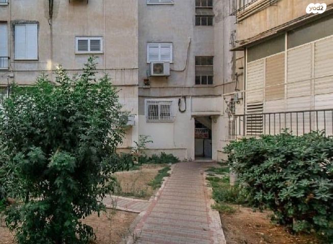 יהושע שטמפפר 32